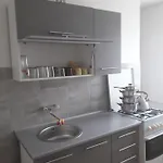 Maxi - 아파트 *