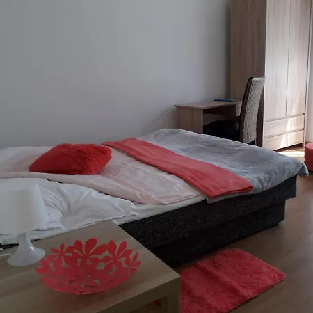 Maxi - アパート ミエレンコ