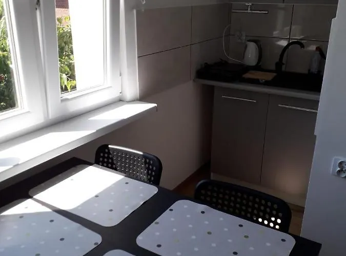 Maxi - アパート *