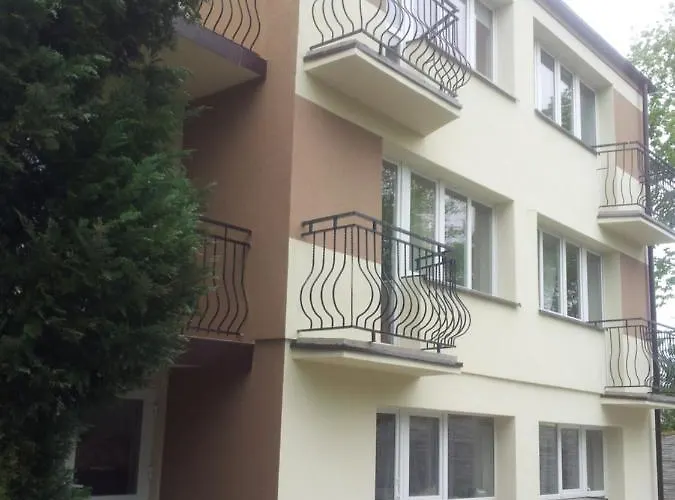 Maxi - アパート ミエレンコ