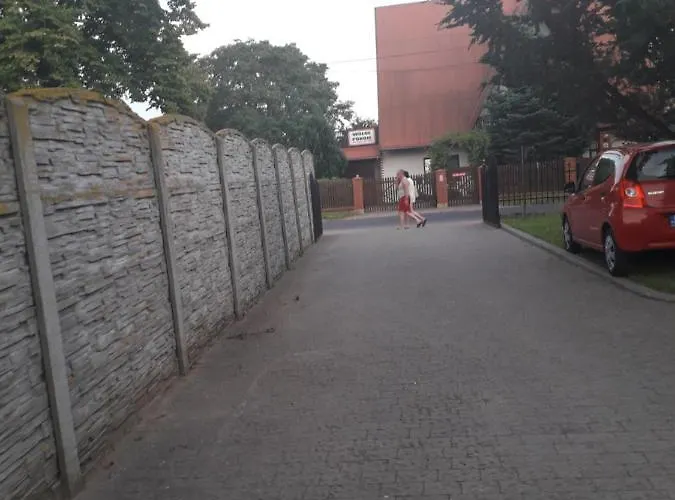 Maxi - アパート ミエレンコ