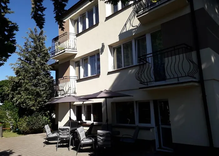 Maxi - アパート *